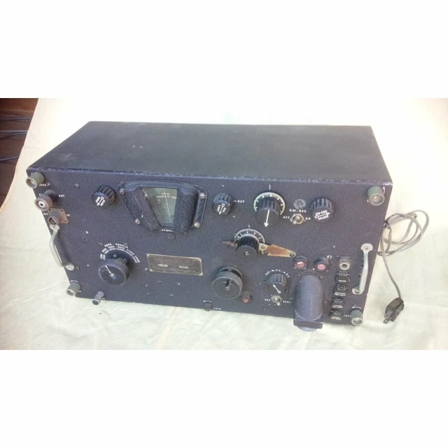 US MILITARY RADIO receiver Prewar type SIGNALCORPS BC342N from