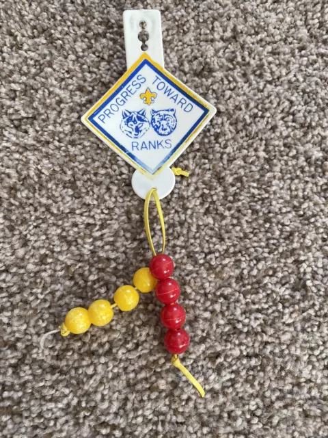 Vintage 1990s BSA Cub Scout Progress Toward Ranks Totem Yellow & Red Beads