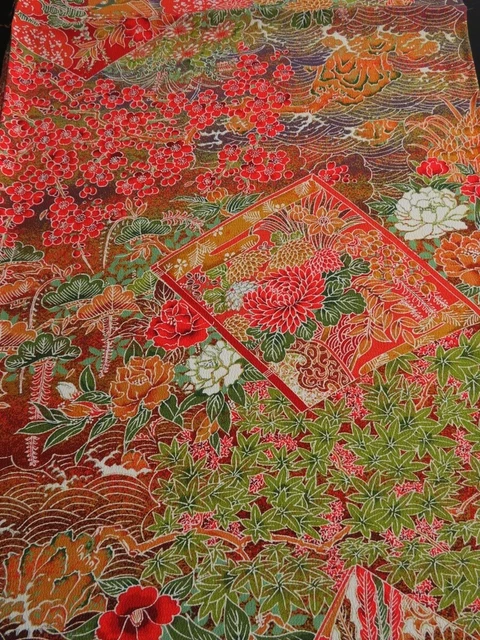 2H03z90 Japanese Kimono Silk  FABRIC  Flowers 61.4"