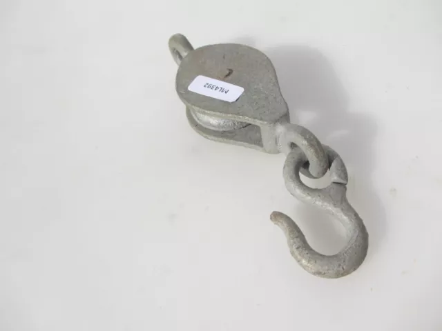 Vintage Galvanised Steel Pulley Block Wheel Old Airer Drier Iron Hook Hanger