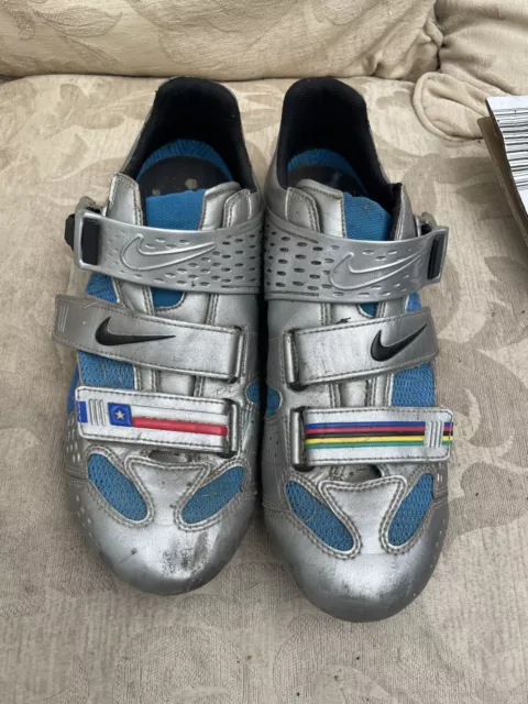 Nike poggio cycling shoes clearance