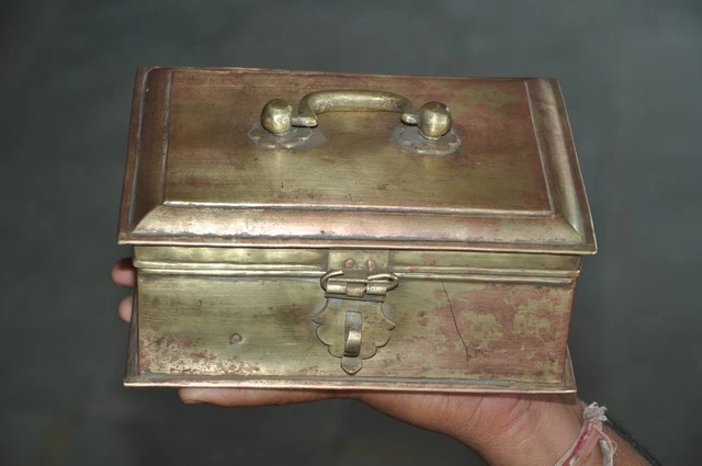 Old Brass Handcrafted 6 Compartment Solid Heavy Betel Nut Box