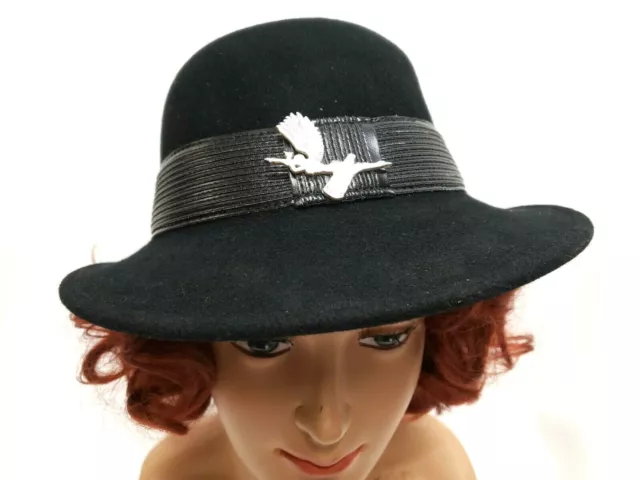 "Sombrero de fieltro de lana para mujer década de 1940 estilo bordeado de plumas talla única 22 1/4"