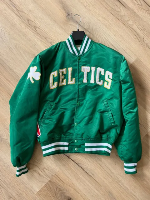 Vintage (1980’s-90’s)🏀NBA🏀☘️Boston Celtics☘️Starter jacket (Size Large)