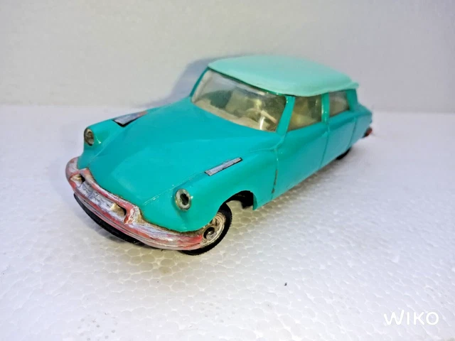 Miniature Norev Ancienne 1/43 N°158 - Citroën DS 21 En Boîte - Bon État