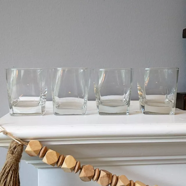 4 Vintage KEEP WALKING Johnnie Walker On-The-Rocks Glasses - Whiskey Bourbon Bar