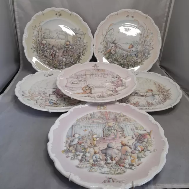 Set of 6 Royal Doulton The Wind In The Willows Decorative Plates - 8"