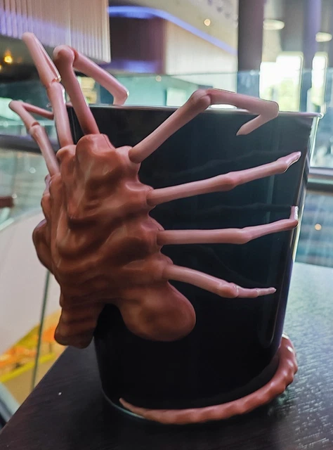 ALIEN ROMULUS FACEHUGGER Popcorn Bucket. Rare, Limited Edition Promo £ ...