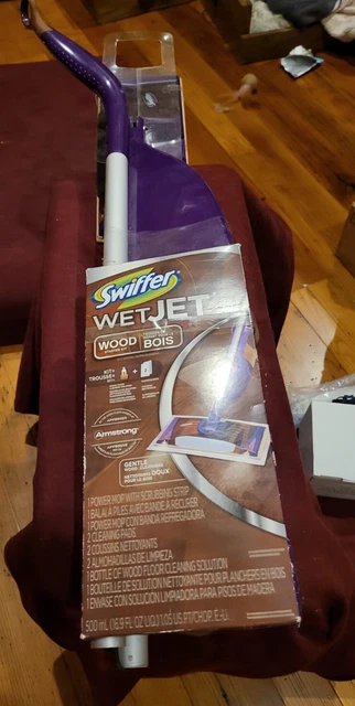 SWIFFER WetJet Wood Floor Mopping and Cleaning Starter Kit 2 Cleaning Pads