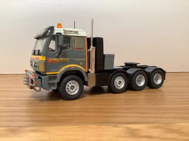 Conrad. Mercedes Benz Heavy Haulage Tractor, Friderici Special, 1/50 scale.