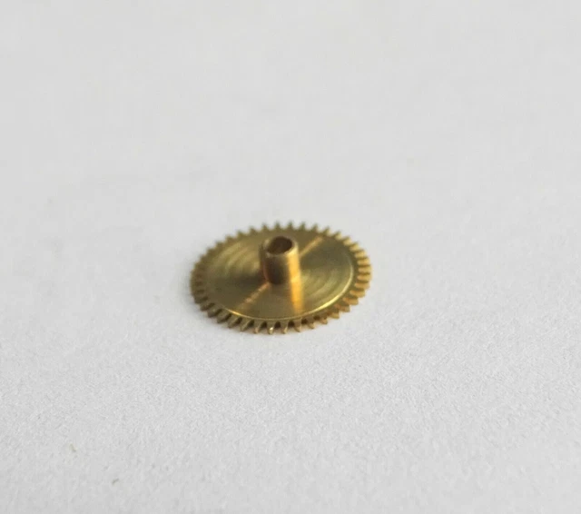 Pièce D'horlogerie - Pignon De Remontoir Pour Montre Dodane 17