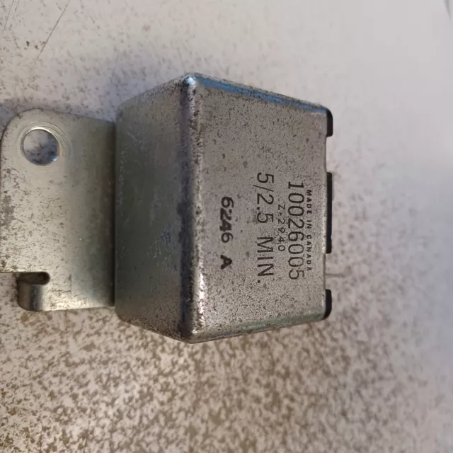 1987 Fiero Oem Defrost Relay  Pn: #10026005 Used