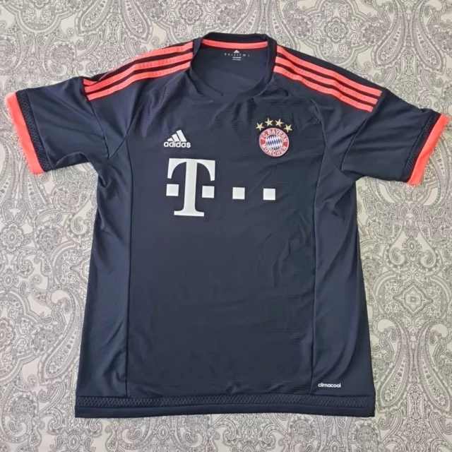 2016/17 Bayern Munich Away Adidas Size M Football Shirt Jersey Trikot