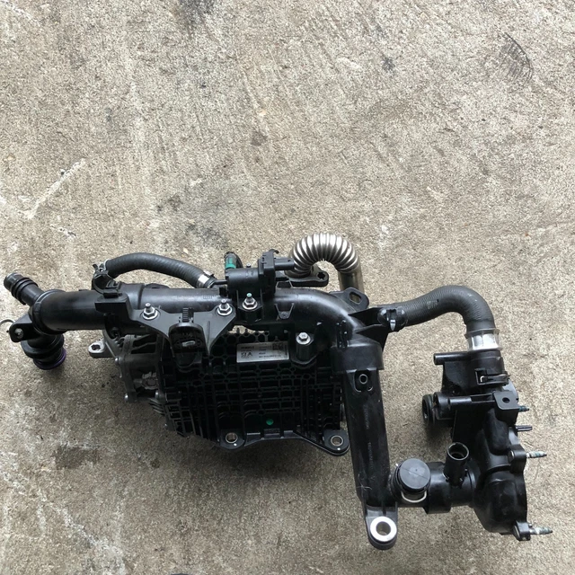 Boîtier Refroidisseur EGR 2.0 BlueHDi / TDCi - Compatible Peugeot Citroën Ford 9807593080 9678745680