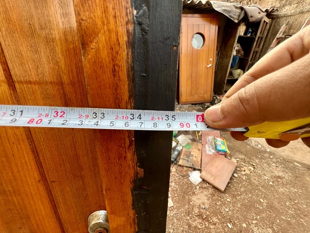 Antique Refurbish Authentic Ship Reclaimed Vintage Wooden Door with Brass Window 10