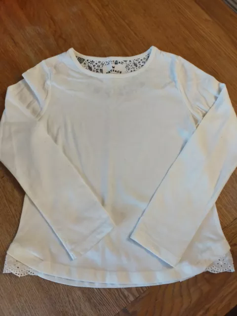 ⭐BNWOT. Lovely Girls Long Sleeved T-Shirt Top, FatFace, 6-7yrs, Cream. Super!