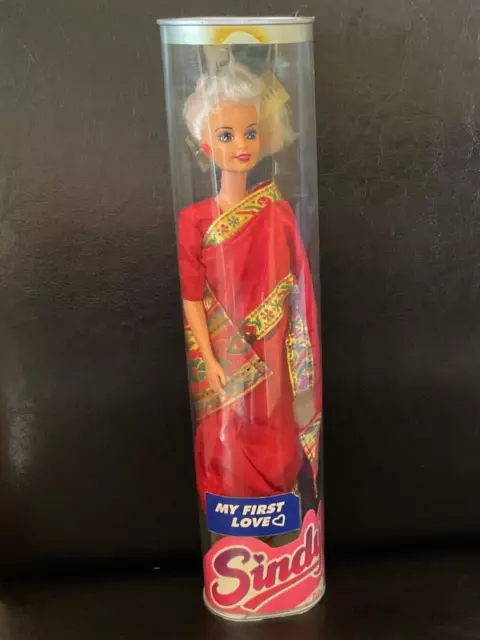 Hasbro Vintage Funskool SINDY SUPER RARE & SUPER BEAUTIFUL BRAND NEW NRFB 2000