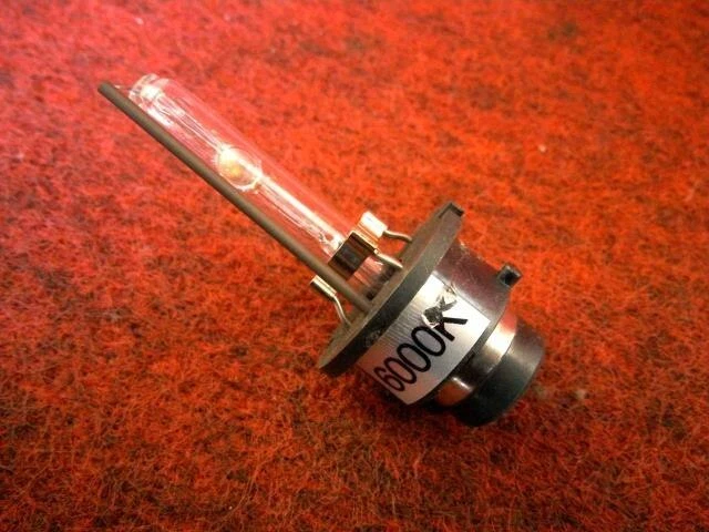 Luce MITSUBISHI GRANDIS 2008 DBA-NA4W MU000582 [Usata] [PA21128725]