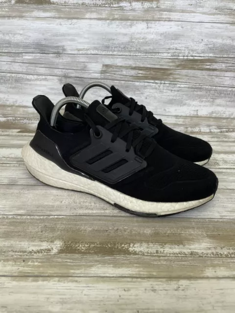 Adidas Ultraboost 22 Mens Athletic Running Shoes Size 8.5 Black White Sneakers