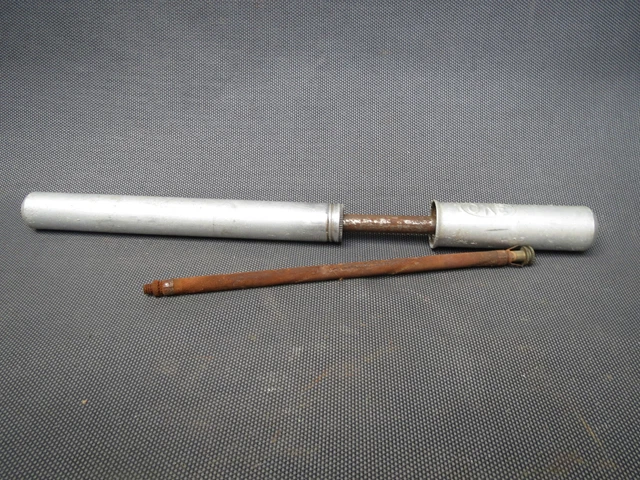 Écharpe en soie Guy Laroche vintage, étole en soie Guy Laroche