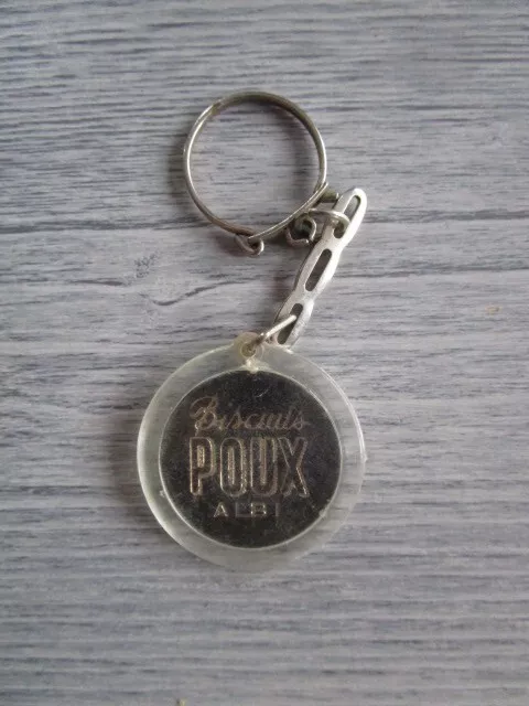 Porte-clefs publicitaire ancien " biscuit POUX Albi "