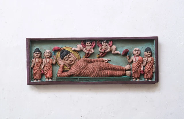 Buddha Wall Decor Horizontal Hanging Panel Vintage Sculpture Door Top Entrance