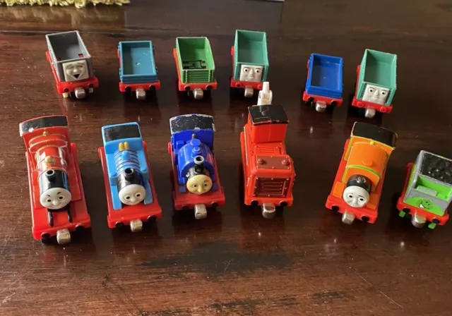 Thomas Train Die Cast Magnetic Metal Toy Trains Lot Of 12