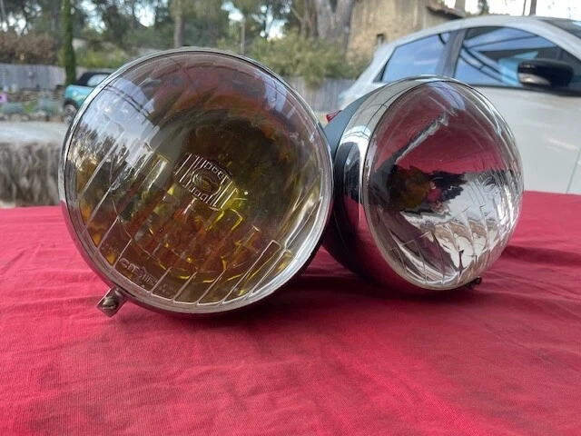 LOT DE 2 anciens phares CIBIE 95 projecteurs à iode anti brouillard vintage EUR 89,00 - PicClick FR