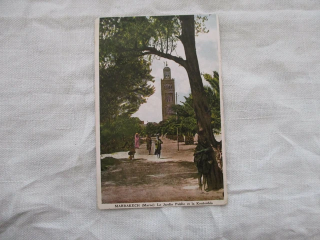 Cpa Afrique Maroc Marrakech Le Jardin Public Et La Koutoubia