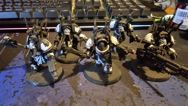 Warhammer 40 000 - Cultistes Maudits (Chaos Space Marines) - Figurines Games Workshop à Peindre - Boîte Sombre