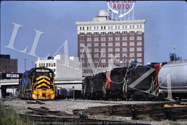 Original Slide GWWR GP40 at Kansas City MO Sept 1990