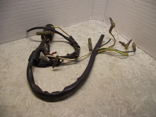 YAMAHA OUTBOARD MOTOR engine end wiring loom 7 pin plug ? model damaged ...
