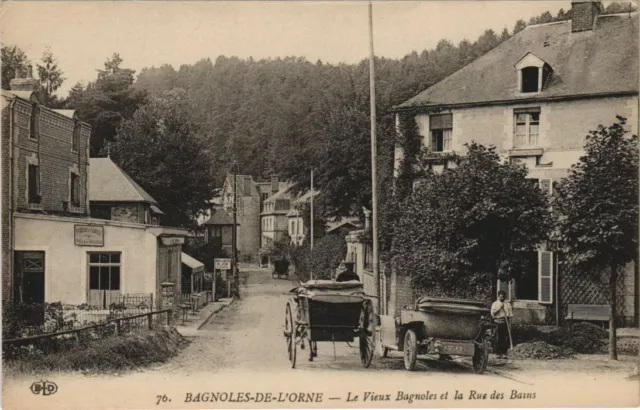 CPA Bagnoles de L'Orne Le Vieux Bagnoles et la Rue des Bains FRANCE (1054005)