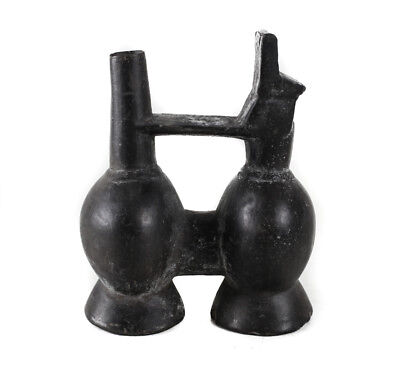 Pre Columbian Chimu Peru Pottery, Double chamber whistling vessel, bridge handle 2