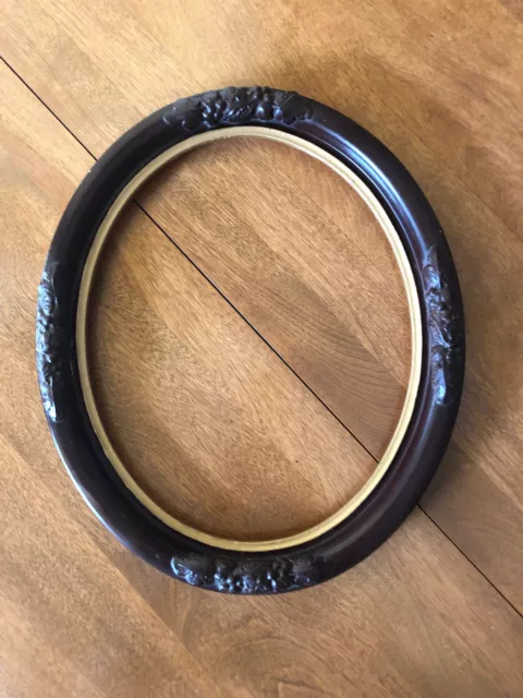 VTG 1970s-80s?? Oval Ornate Picture Frame, Holds Oversized 8 x 10 Photo/Painting