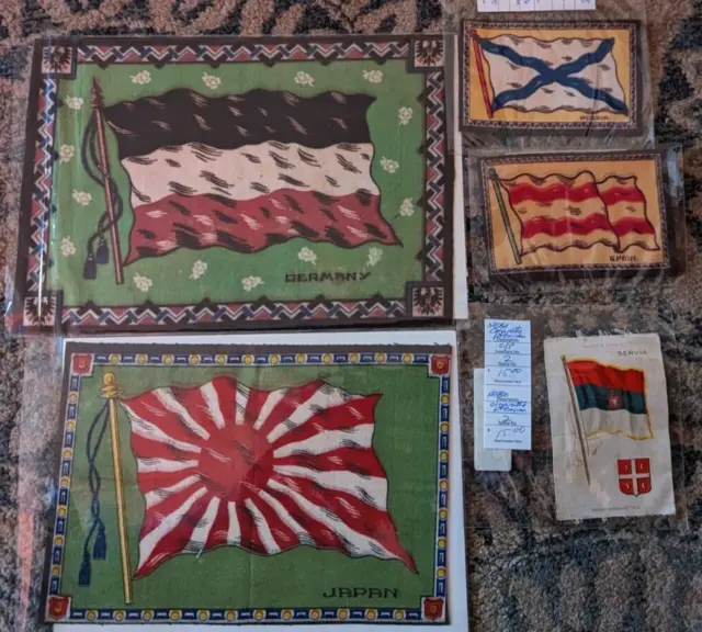 LOT of VINTAGE silk cigarette flags - Country Flags - early 20th century