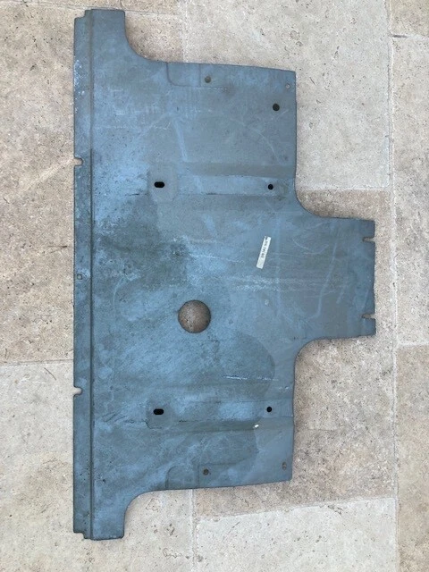 Ancien jouet tôle - JOUSTRA France Citroen DS break friction - 21cm