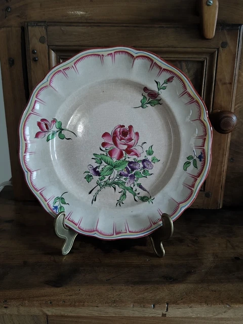 8 assiettes - K et G luneville "Le Drapeau Français" - Label Emmaüs