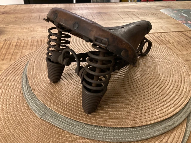 Selle Vélo Course Vintage IDEALE 58 PROFESSIONNEL - Cuir Marron - France Années 1960