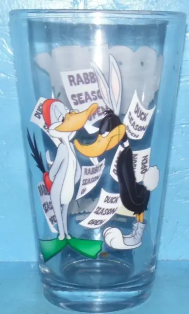 Warner Bros Looney Toons Bugs Bunny Daffy Duck Glass Toon Tumbler Hunting Season