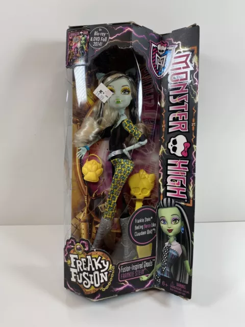 Boneca Monster High Freaky Fusion Frankie Stein Mattel com o