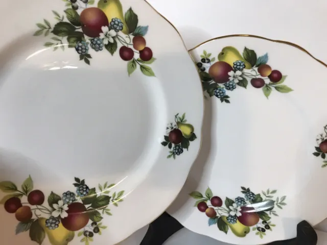 Duchess Salad Plates Fruit Dishes Bone China HTF Gold Rim England 8.25” Set of 2