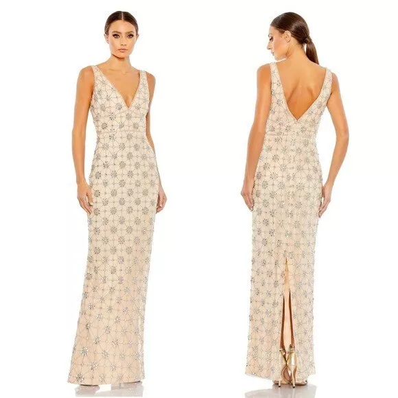 NEW Mac Duggal Sleeveless Hand Beaded V-Neck Gown Long Dress Nude Silver Size 6