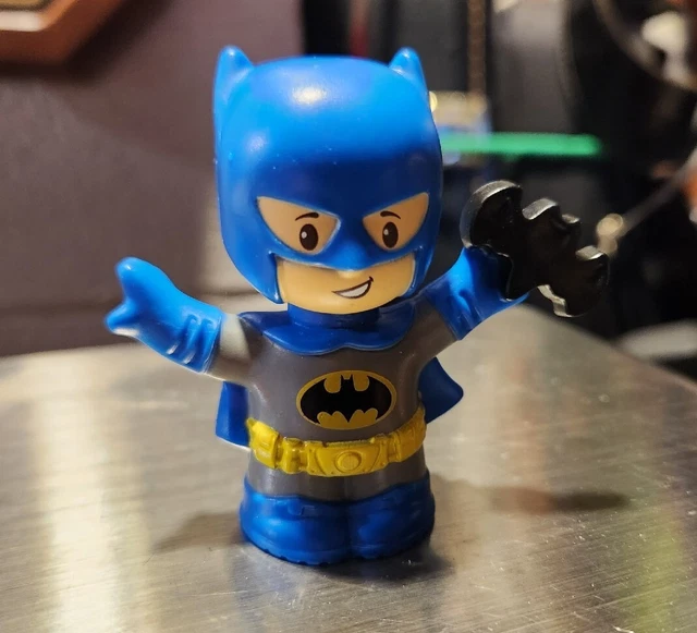 New FISHER PRICE LITTLE PEOPLE DC Super Friends BATMAN BAT MAN HERO Halloween