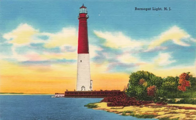 New Jersey Postcard: Barnegat Light House In Long Beach Island, Nj