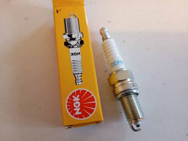 Kit Of 4 Original NGK DCPR9E Spark Plugs – For Aprilia Thunder 1000 (2002-2004)