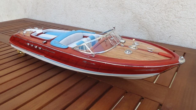 BATEAU RIVA bois 65 cm EUR 180,00 - FR