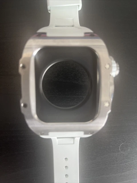 Apple watch series 8 45mm case band