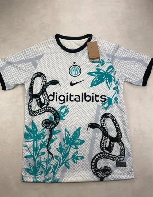 Inter Milan 2002/03 Extérieur – L’Art du Maillot