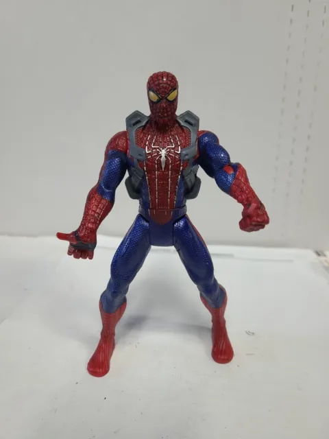 Marvel Spider-Man Hasbro 2012 6" Water Squirting Action Figure. Tested Working